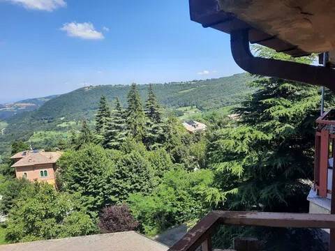 appartamento in vendita a Serramazzoni in zona Ligorzano