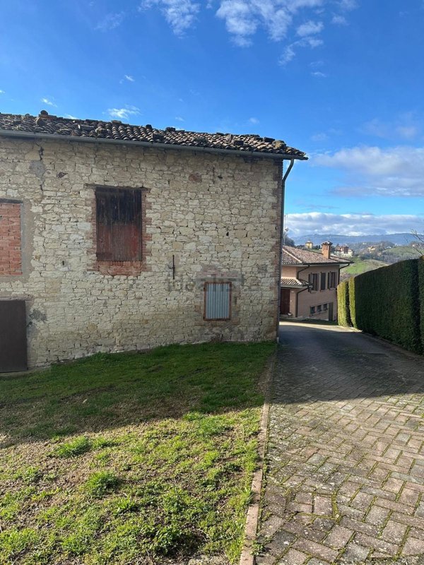 appartamento in vendita a Serramazzoni