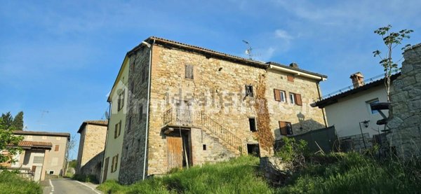 quadrivano in vendita a Serramazzoni