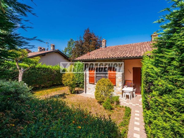 casa indipendente in vendita a Serramazzoni in zona Monfestino