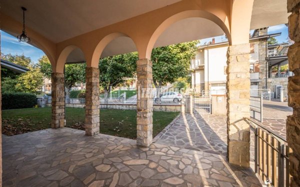 casa indipendente in vendita a Serramazzoni