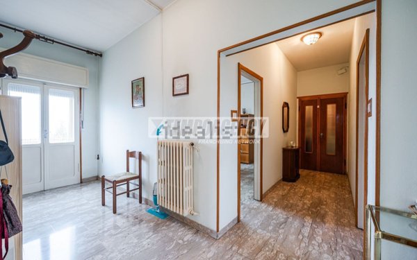 appartamento in vendita a Serramazzoni in zona Montagnana