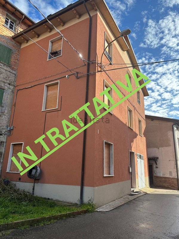 casa indipendente in vendita a Serramazzoni