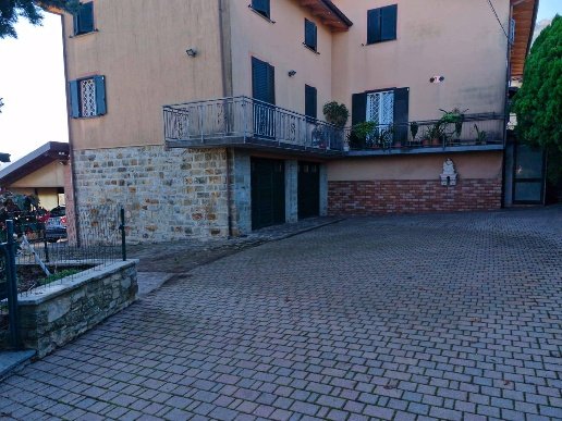 casa indipendente in vendita a Serramazzoni