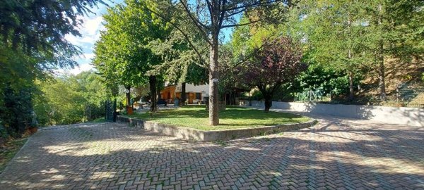 casa indipendente in vendita a Serramazzoni