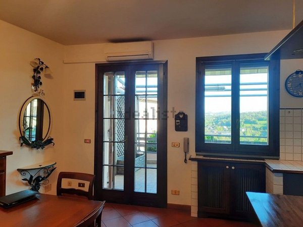 casa indipendente in vendita a Serramazzoni