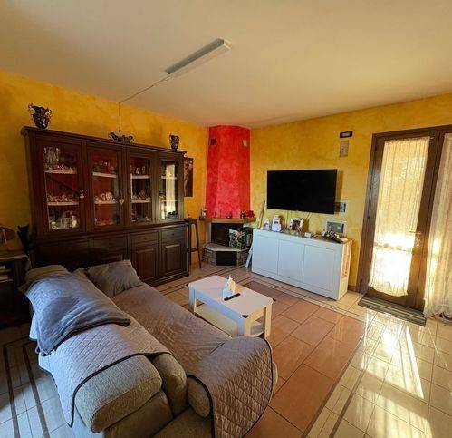 casa indipendente in vendita a Serramazzoni