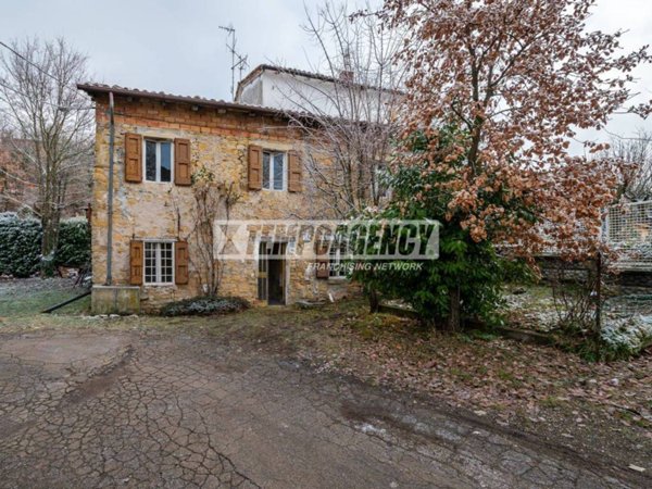 casa indipendente in vendita a Serramazzoni