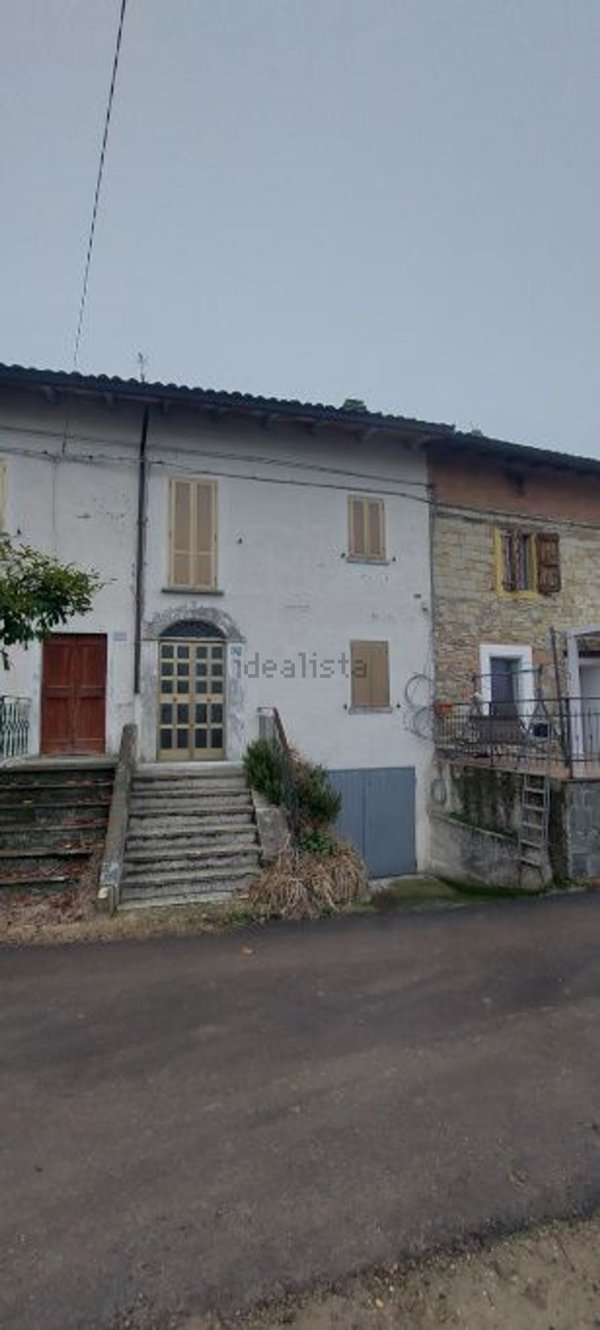 casa semindipendente in vendita a Serramazzoni