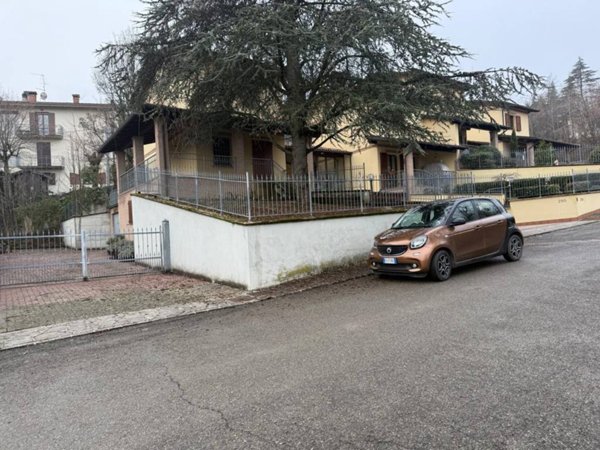 casa indipendente in vendita a Serramazzoni