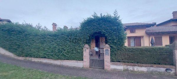 casa indipendente in vendita a Serramazzoni