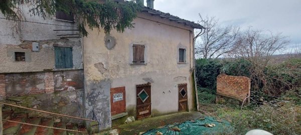 casa indipendente in vendita a Serramazzoni in zona San Dalmazio