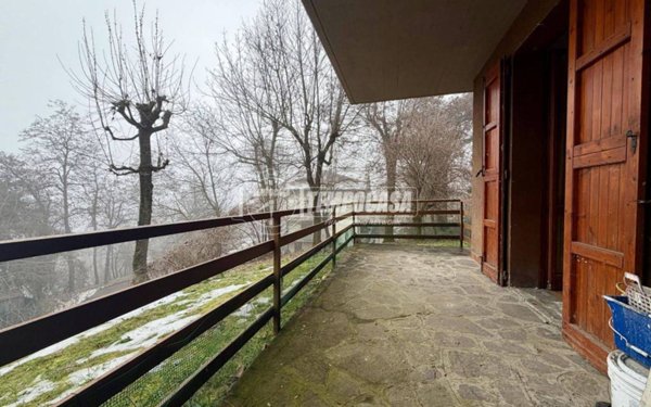 appartamento in vendita a Serramazzoni in zona Ligorzano