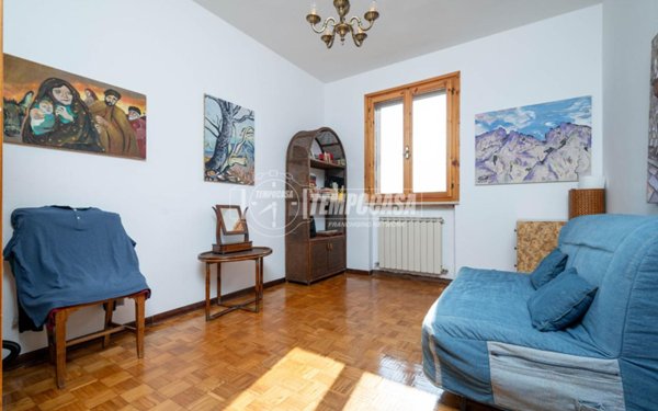 appartamento in vendita a Serramazzoni in zona Ligorzano