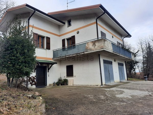 appartamento in vendita a Serramazzoni