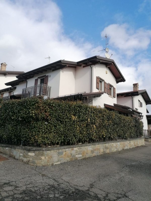 casa indipendente in vendita a Serramazzoni