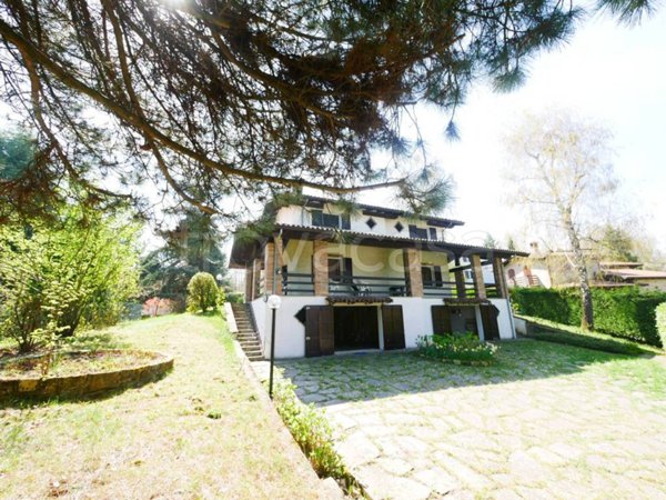 casa indipendente in vendita a Serramazzoni in zona Faeto