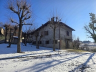casa indipendente in vendita a Serramazzoni in zona Riccò