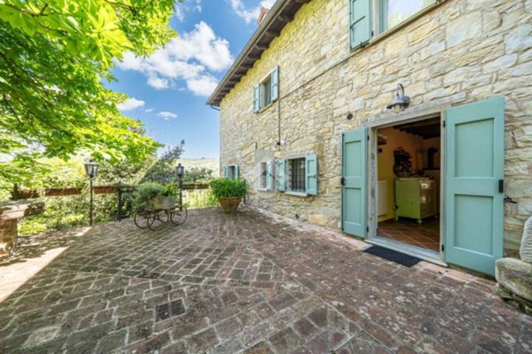 casa indipendente in vendita a Serramazzoni
