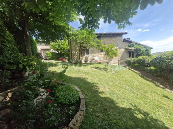 casa indipendente in vendita a Serramazzoni