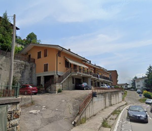 casa indipendente in vendita a Serramazzoni