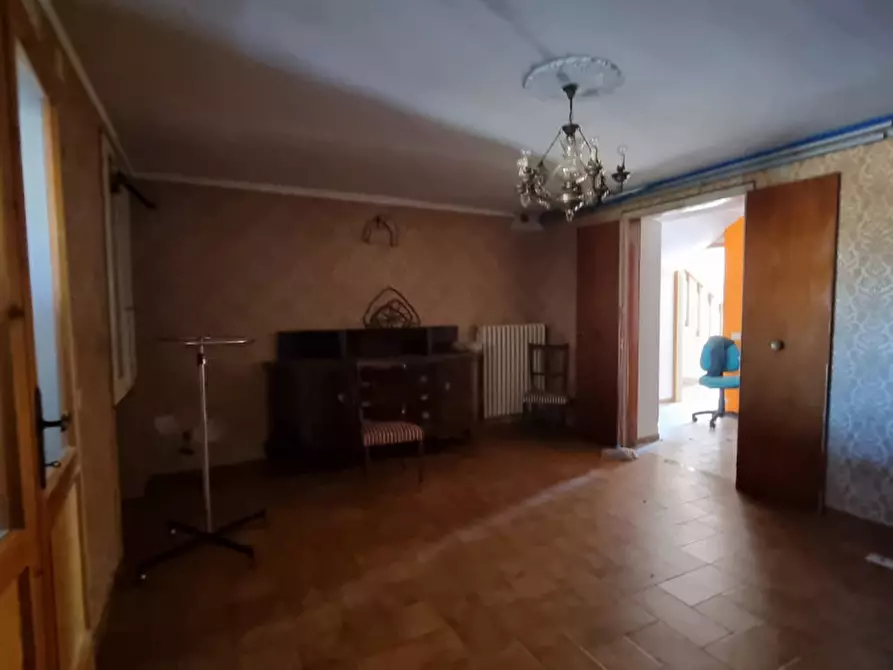 appartamento in vendita a Serramazzoni in zona Pazzano