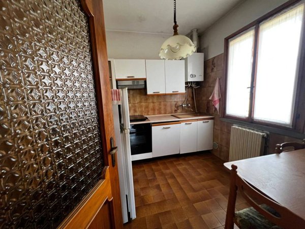 appartamento in vendita a Serramazzoni in zona Riccò