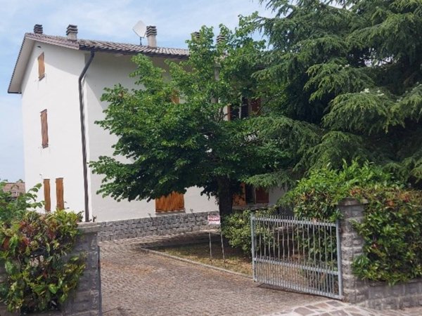 casa indipendente in vendita a Serramazzoni