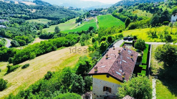 appartamento in vendita a Serramazzoni in zona Ligorzano