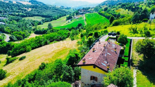 appartamento in vendita a Serramazzoni in zona Ligorzano