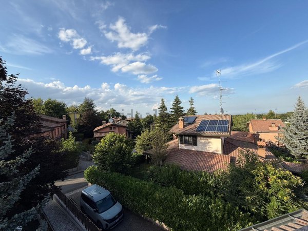 appartamento in vendita a Serramazzoni in zona Ligorzano