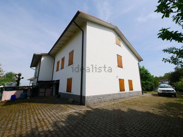 casa indipendente in vendita a Serramazzoni in zona Ligorzano