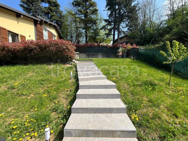 appartamento in vendita a Serramazzoni in zona Varana