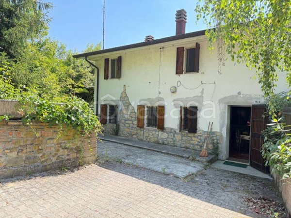 appartamento in vendita a Serramazzoni in zona San Dalmazio