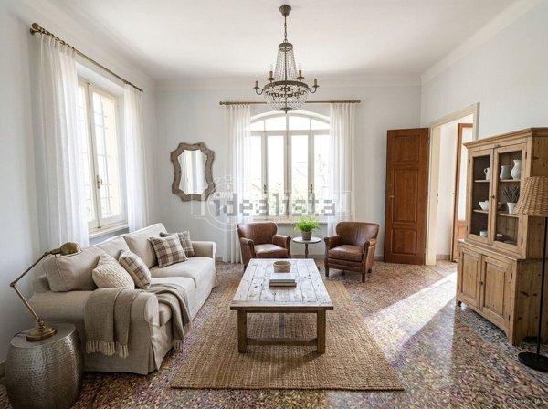 casa indipendente in vendita a Serramazzoni in zona Riccò