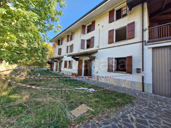 appartamento in vendita a Serramazzoni in zona Ligorzano