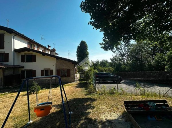 casa indipendente in vendita a Serramazzoni