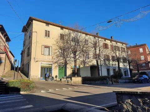 casa indipendente in vendita a Serramazzoni in zona Ligorzano
