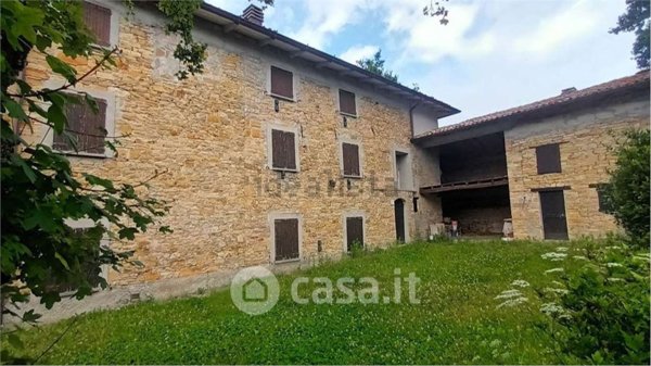 casale in vendita a Serramazzoni in zona Faeto