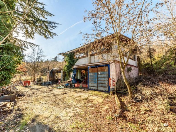 casale in vendita a Serramazzoni