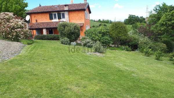 casa indipendente in vendita a Serramazzoni