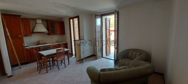 appartamento in vendita a Serramazzoni in zona Ligorzano