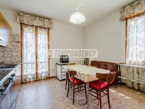 appartamento in vendita a Serramazzoni in zona Ligorzano