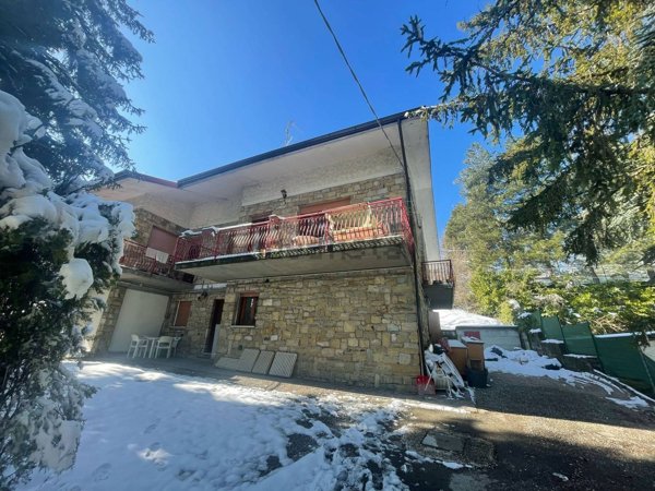 appartamento in vendita a Serramazzoni in zona Ligorzano