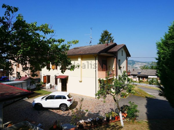 casa indipendente in vendita a Serramazzoni