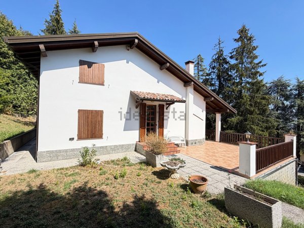 casa indipendente in vendita a Serramazzoni in zona Ligorzano
