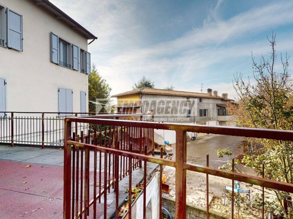 appartamento in vendita a Serramazzoni in zona Montagnana