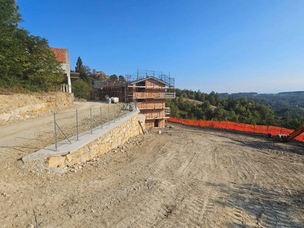 casa indipendente in vendita a Serramazzoni in zona Ligorzano