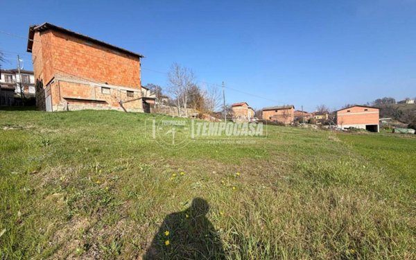 casa indipendente in vendita a Serramazzoni
