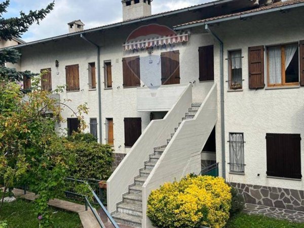 appartamento in vendita a Sestola in zona Roncoscaglia
